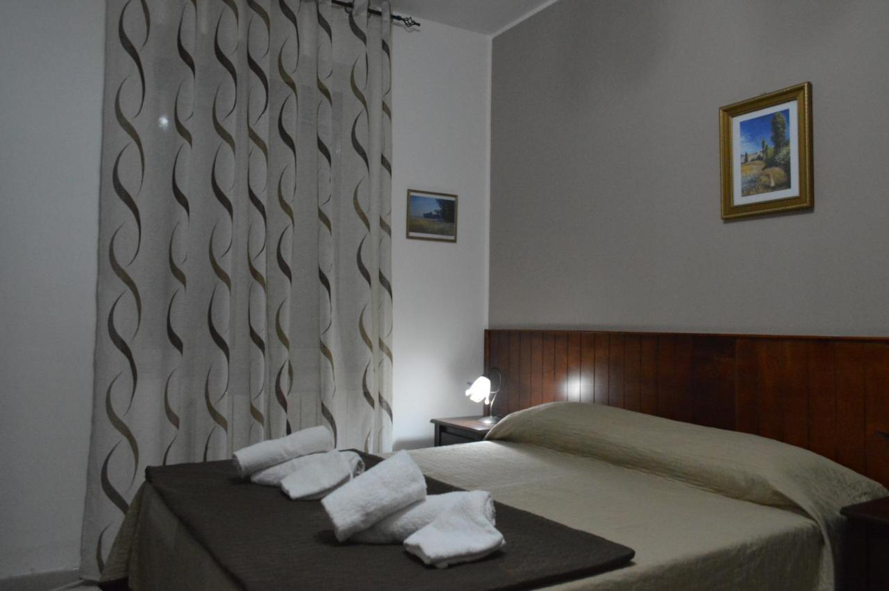 Bed And Breakfast Arcobaleno Casteltermini Exterior foto